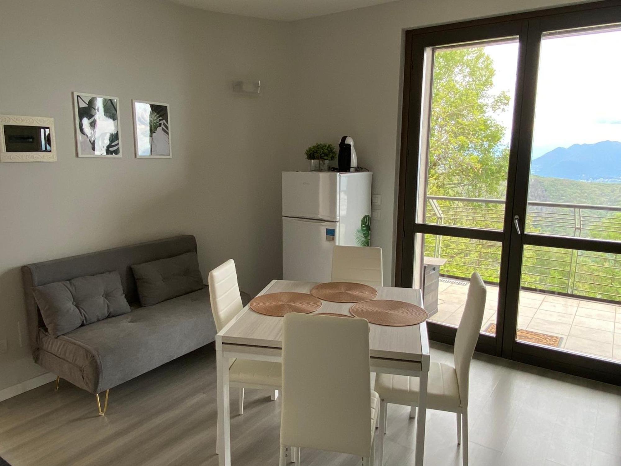 Dolcevista Apartment Massino Visconti Exterior foto